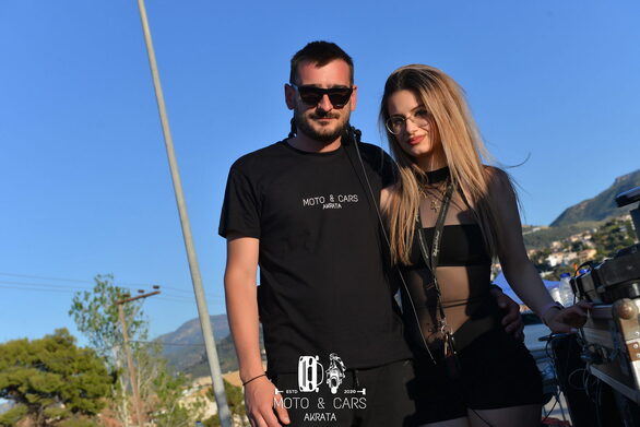 Το ανεξάντλητο πάθος για τα αυτοκίνητα και τις μηχανές ξεσήκωσε την Ακράτα - Το "5th Moto & Cars" απέσπασε τα βραβεία της επιτυχίας" 
