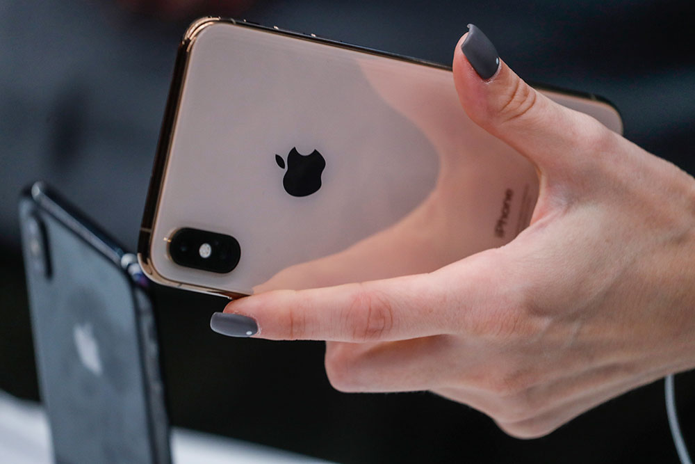 Apple: Χιλιάδες χρήστες iPhone μπορούν να απαιτήσουν αποζημίωση 349 δολαρίων - Ποιος φταίει για αυτό;
