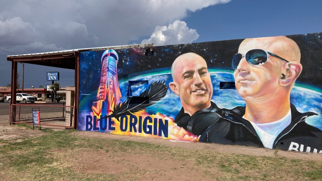 Blue Origin: Η εταιρία του Τζεφ Μπέζος επανεκκινεί τα "ταξίδια τουρισμού στα όρια του Διαστήματος"
