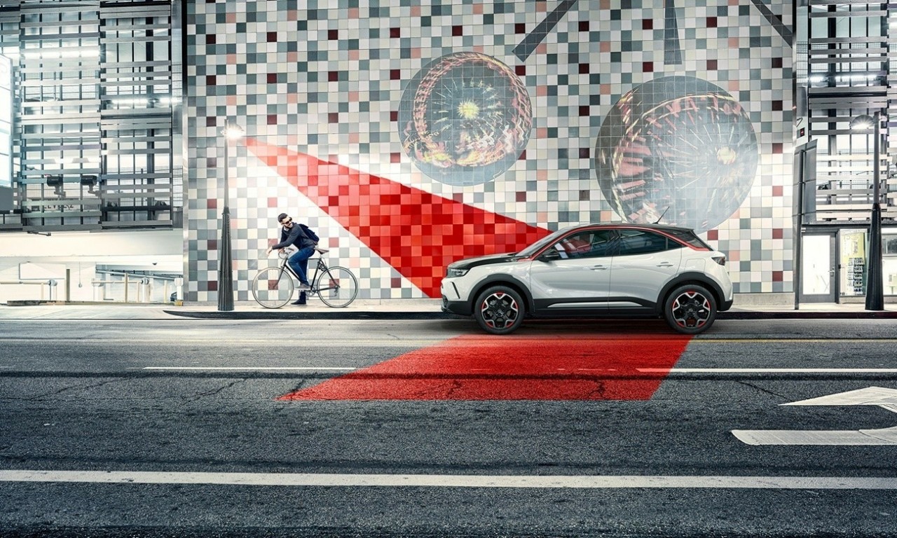 Η Opel προωθεί τον εξηλεκτρισμό με νέες επιλογές και πιο προσιτές τιμές"
