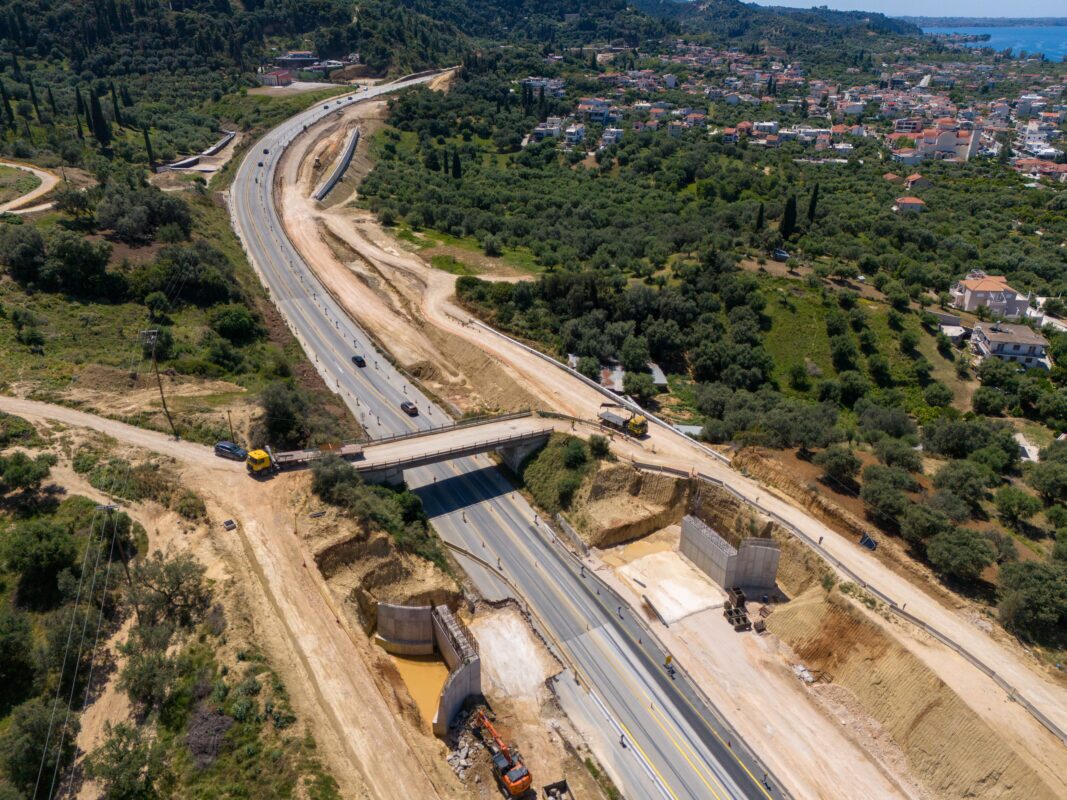 Modernizing the Patras-Pyrgos Motorway: Progress Reaches 40%
