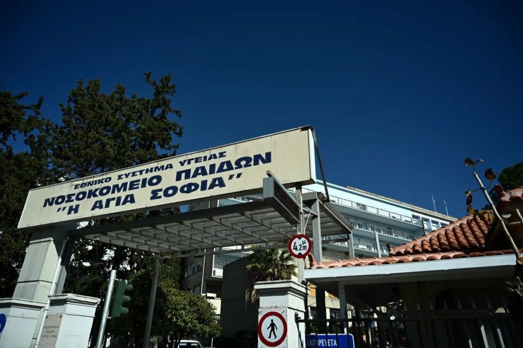 Νοσοκομεία Παίδων: Έλλειψη αναισθησιολόγων και νοσηλευτών θέτει σε κίνδυνο τα τακτικά χειρουργεία 
