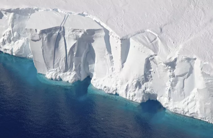 Ο «Doomsday Glacier» της Ανταρκτικής: Όταν η απειλή γίνεται πραγματικότητα
