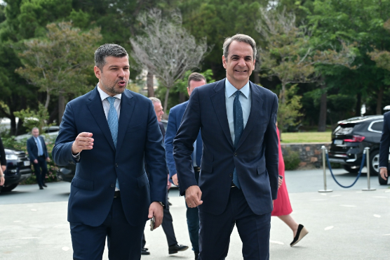 Ψηφιοποίηση και ΑΠΕ: Η μετάβαση σε ένα καθαρότερο μέλλον για τη ΔΕΗ
