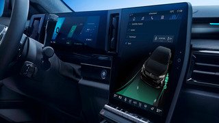 Renault Rafale E-Tech 4X4: Η νέα εποχή της υβριδικής οδήγησης με τεχνολογία Alpine
