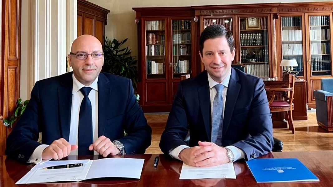 Συμφωνία ΕΚΠΑ-UNICEF: Δυναμώνουμε την προστασία των παιδιών
