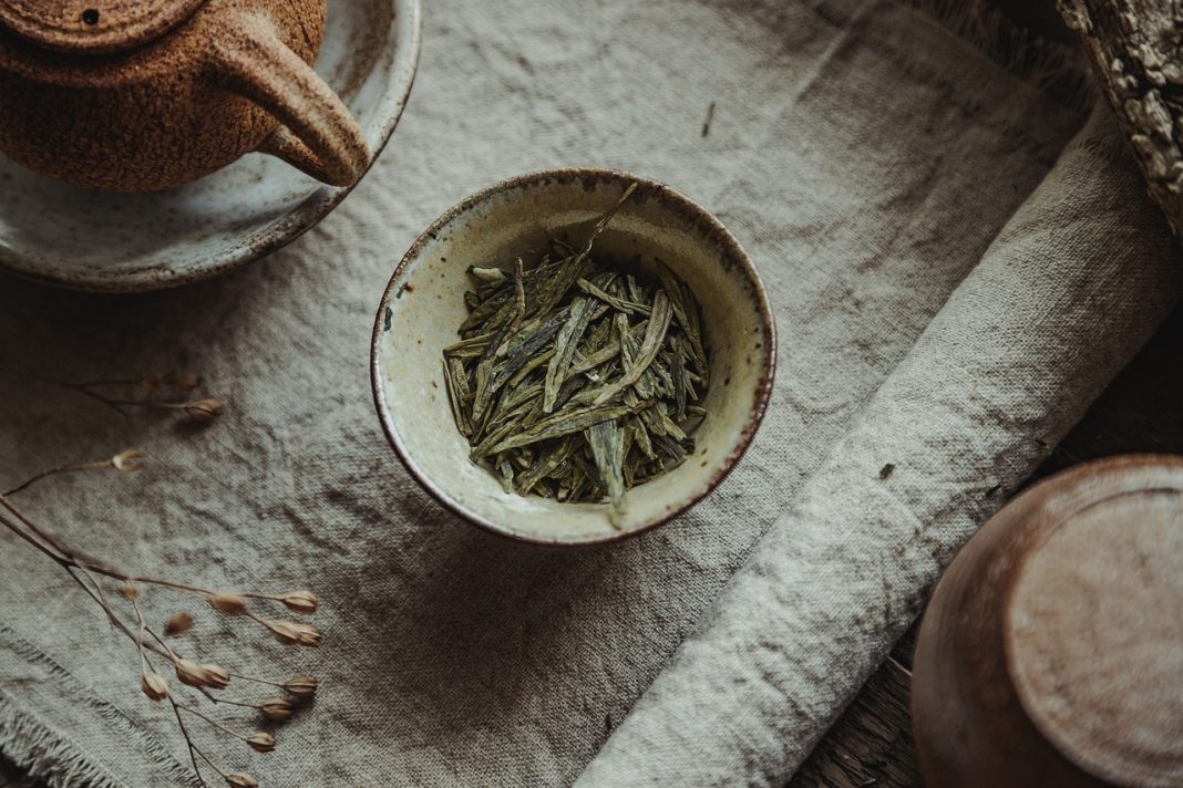 Το θαυματουργό Tea Tree - Η Φυσική Θεραπεία για Άμεση Ανακούφιση!
