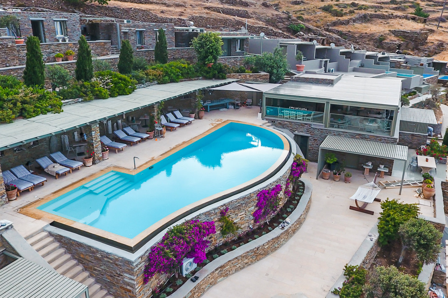 Ναπούλε: Η καλύτερη πίτσα της Αθήνας στο Aeolis Tinos Suites στην Τήνο