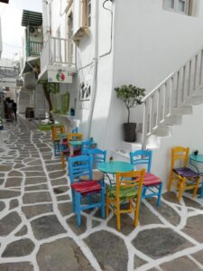 Τα καλύτερα μπαρ στη Νάουσα της Πάρου - Τα κοσμοπολίτικα, αυτά με την καλύτερη θέα 