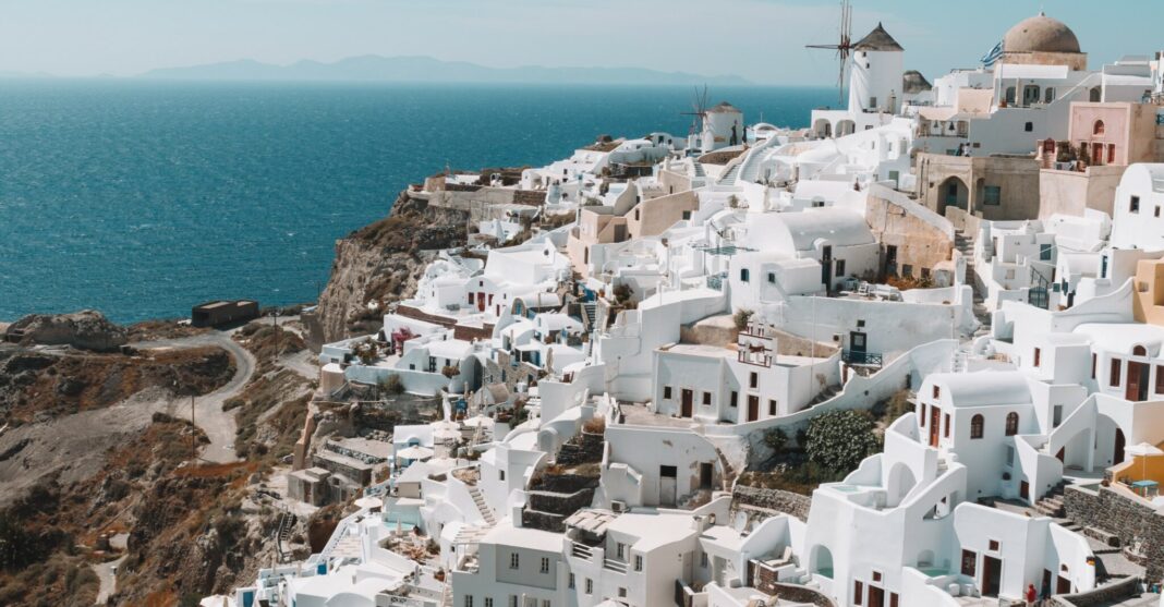 Ταξιδεύοντας στα νησιά των Κυκλάδων και τον Οκτώβριο