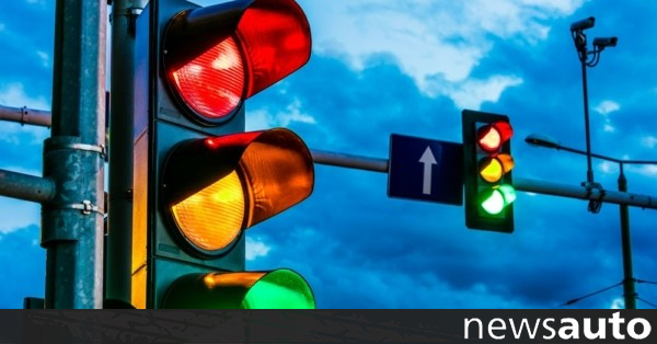 Αρθρο: Η Google θα ρυθμίζει τα φανάρια στην Αττική +video