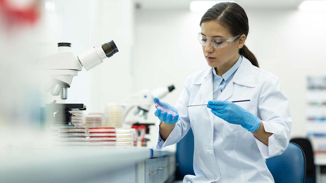 Τροφική δηλητηρίαση: Να τι δεν βάζετε ποτέ στο πιάτο σας